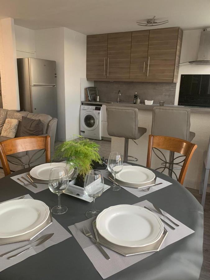 Grand Appartement Proche De Paris Chille Exterior foto