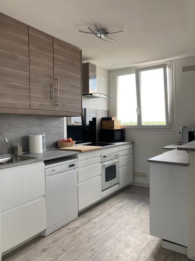 Grand Appartement Proche De Paris Chille Exterior foto