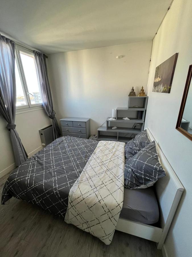Grand Appartement Proche De Paris Chille Exterior foto